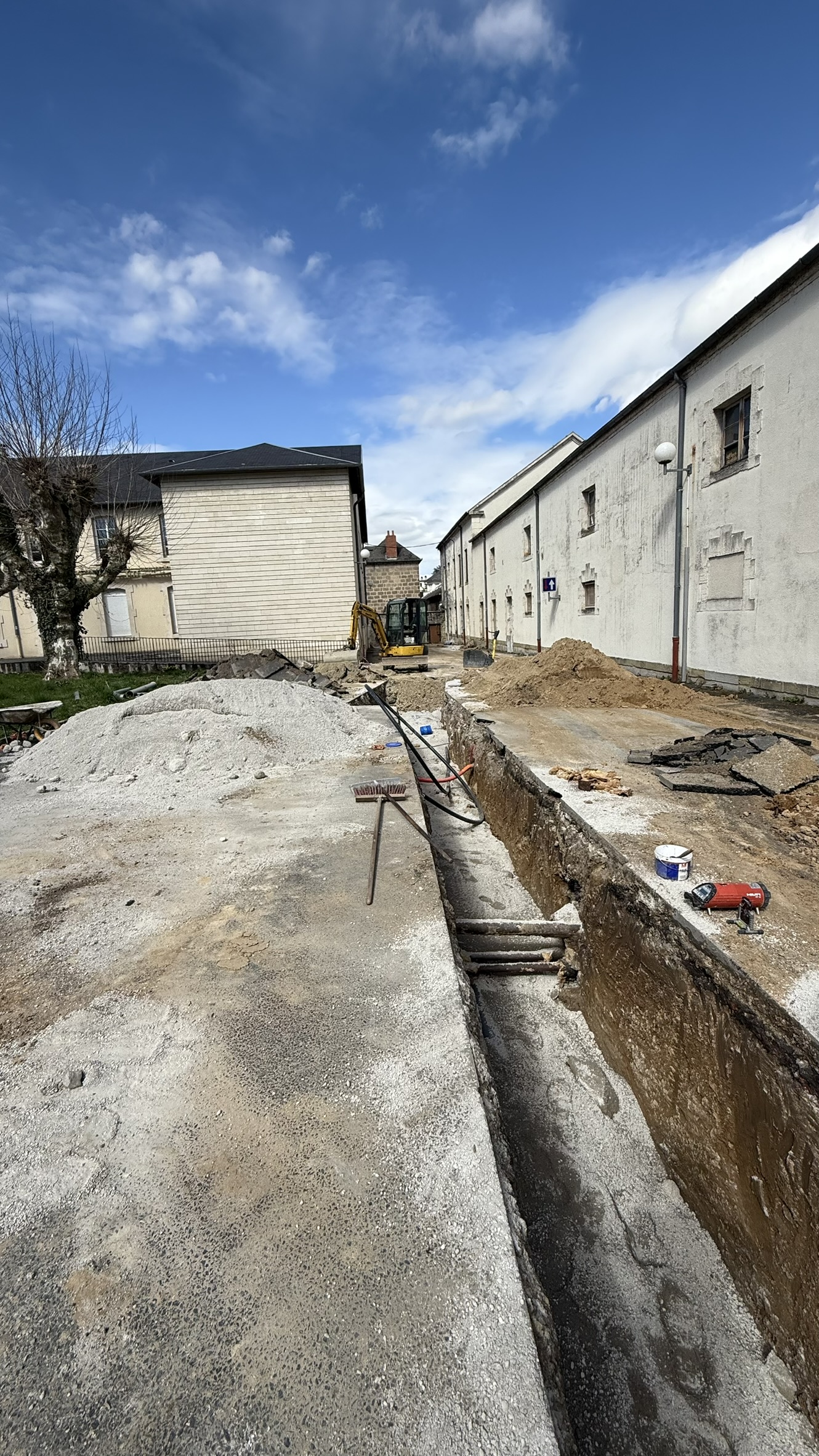 Pouzol TP Chantier